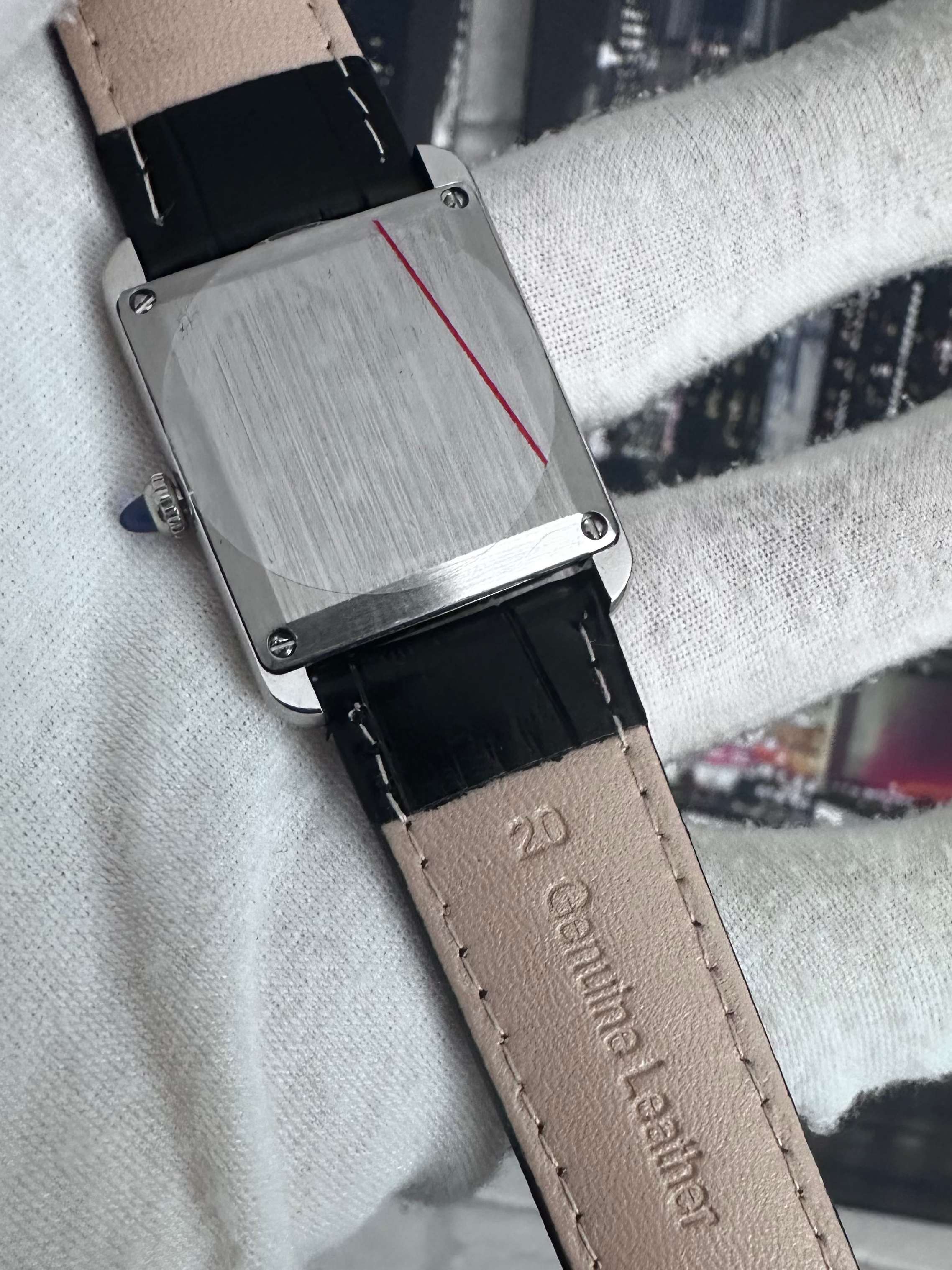 White Tank | Mod Watch