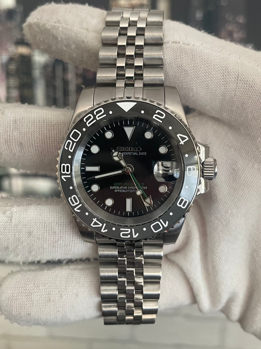 Seiko GMT 'Bruce Wayne'