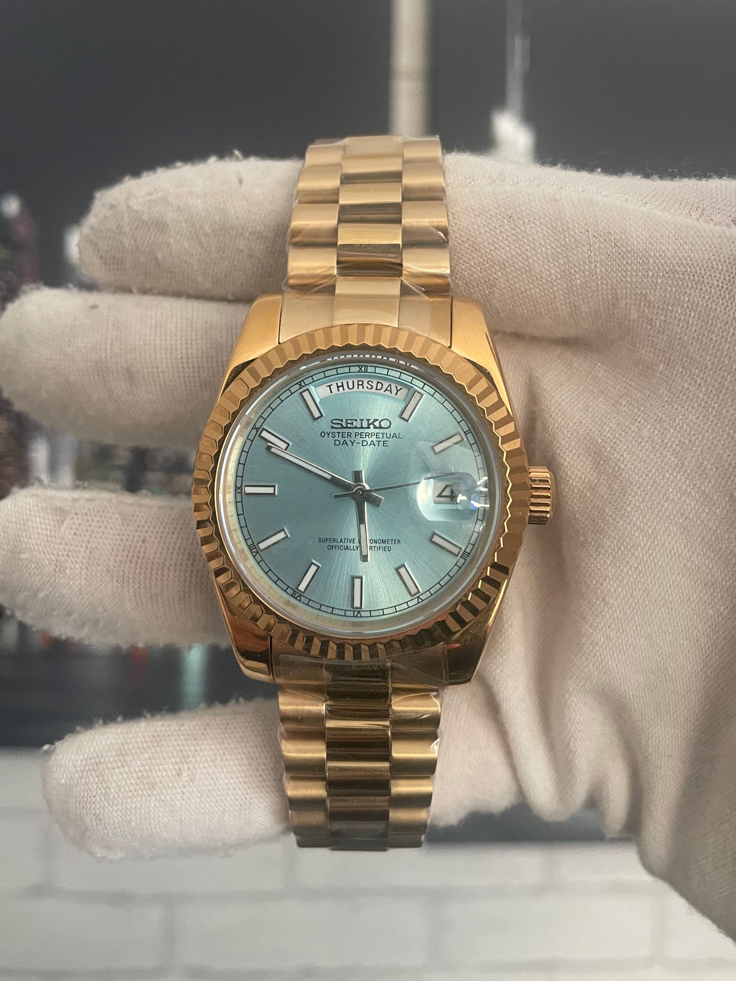Seiko Day Date Gold & Turquoise