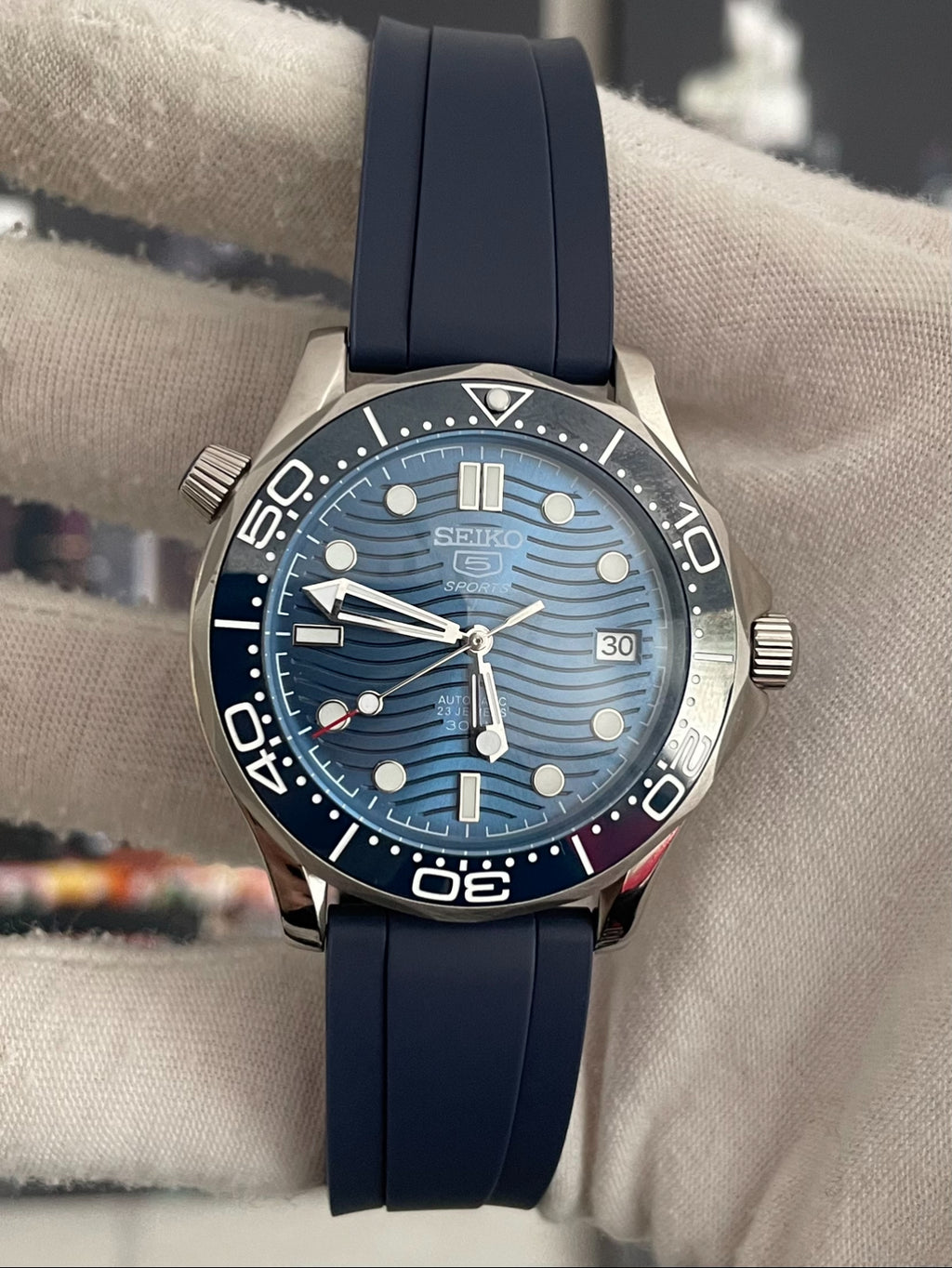 Seiko Seamaster Navy