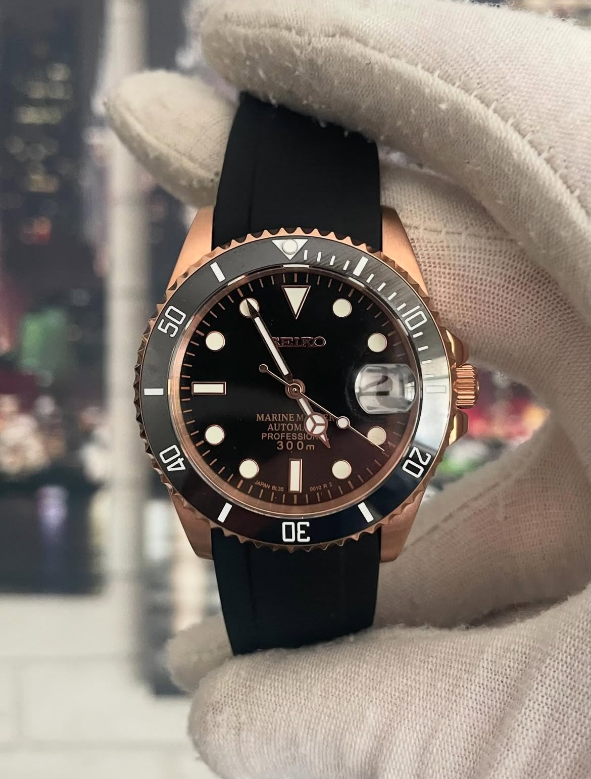 Seiko Rose Submariner Ladies Size (36mm)